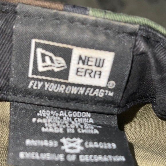 New era vintage  Camo dead stock SnapBack Hat - Picture 8 of 8